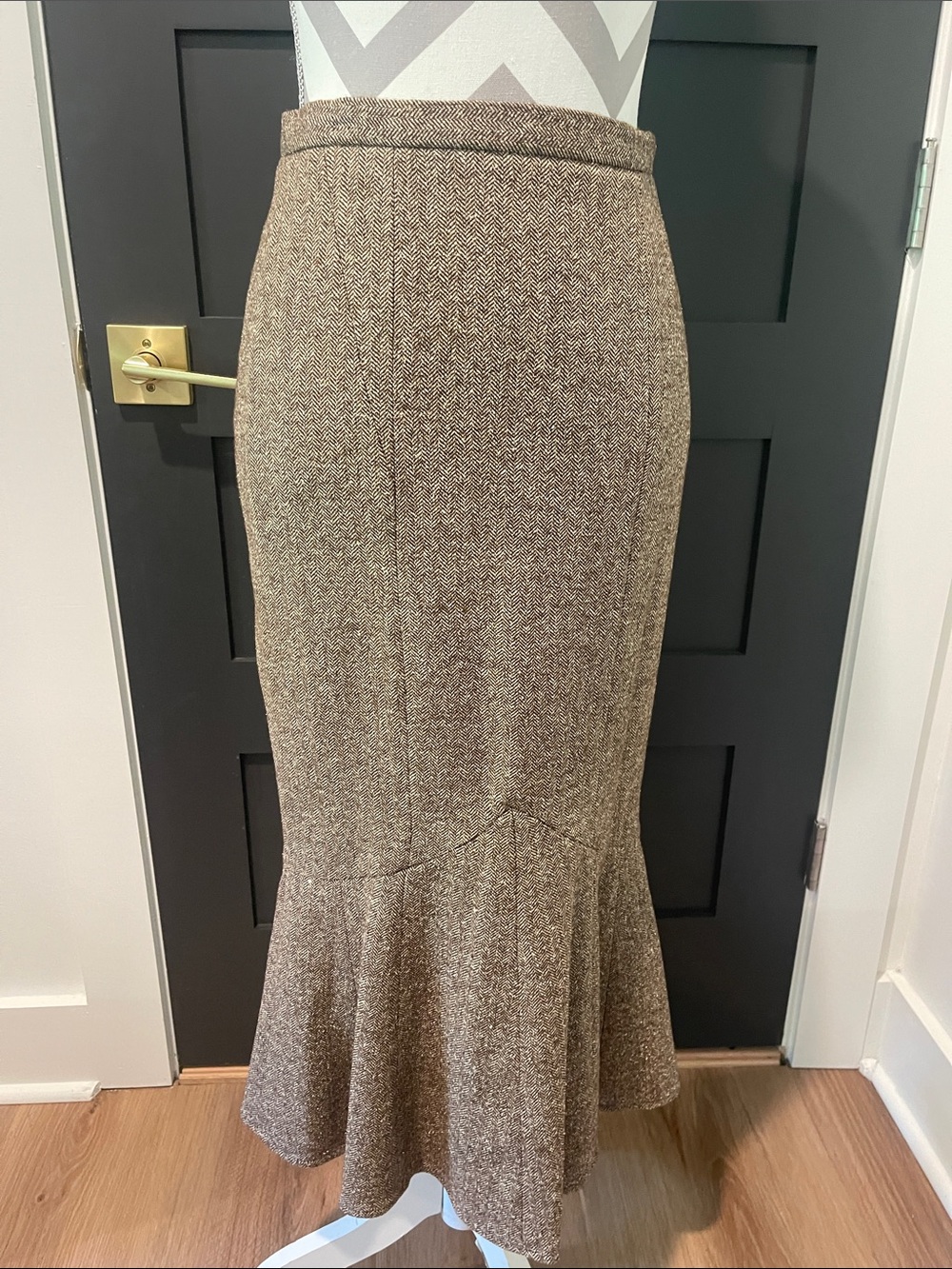 Paul Costelloe Designer Luxury Silk Wool Herringbone Peplum Skirt Suit Size 4 - Picture 10 of 12